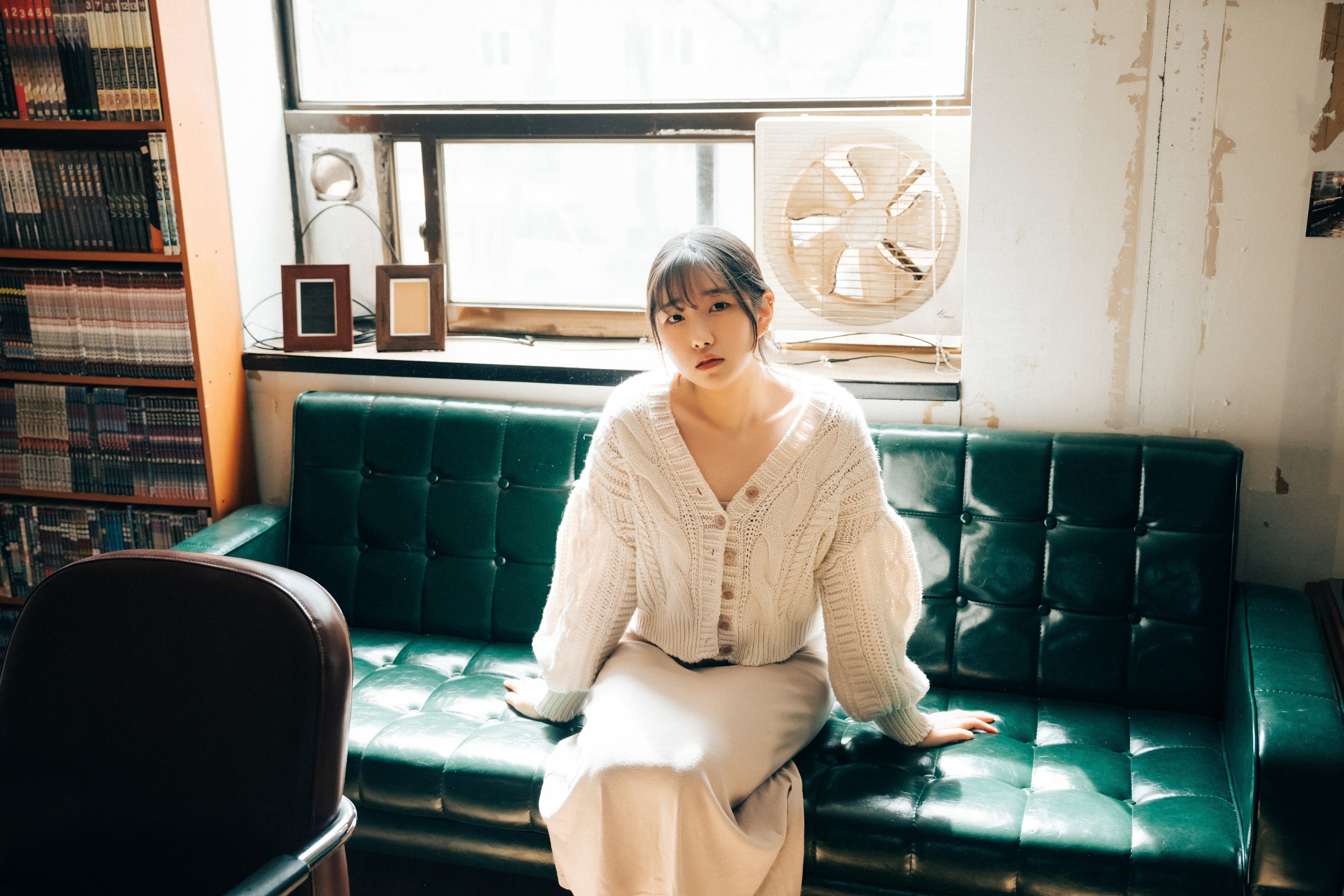 图片[1]-Sonson손손 – NO.046 Sonson(손손) [Loozy]  – Comic Shop Girl [112P]-XikXak